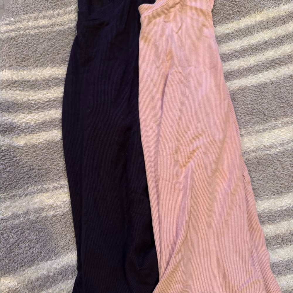 Ribbed purple and Pink tanks